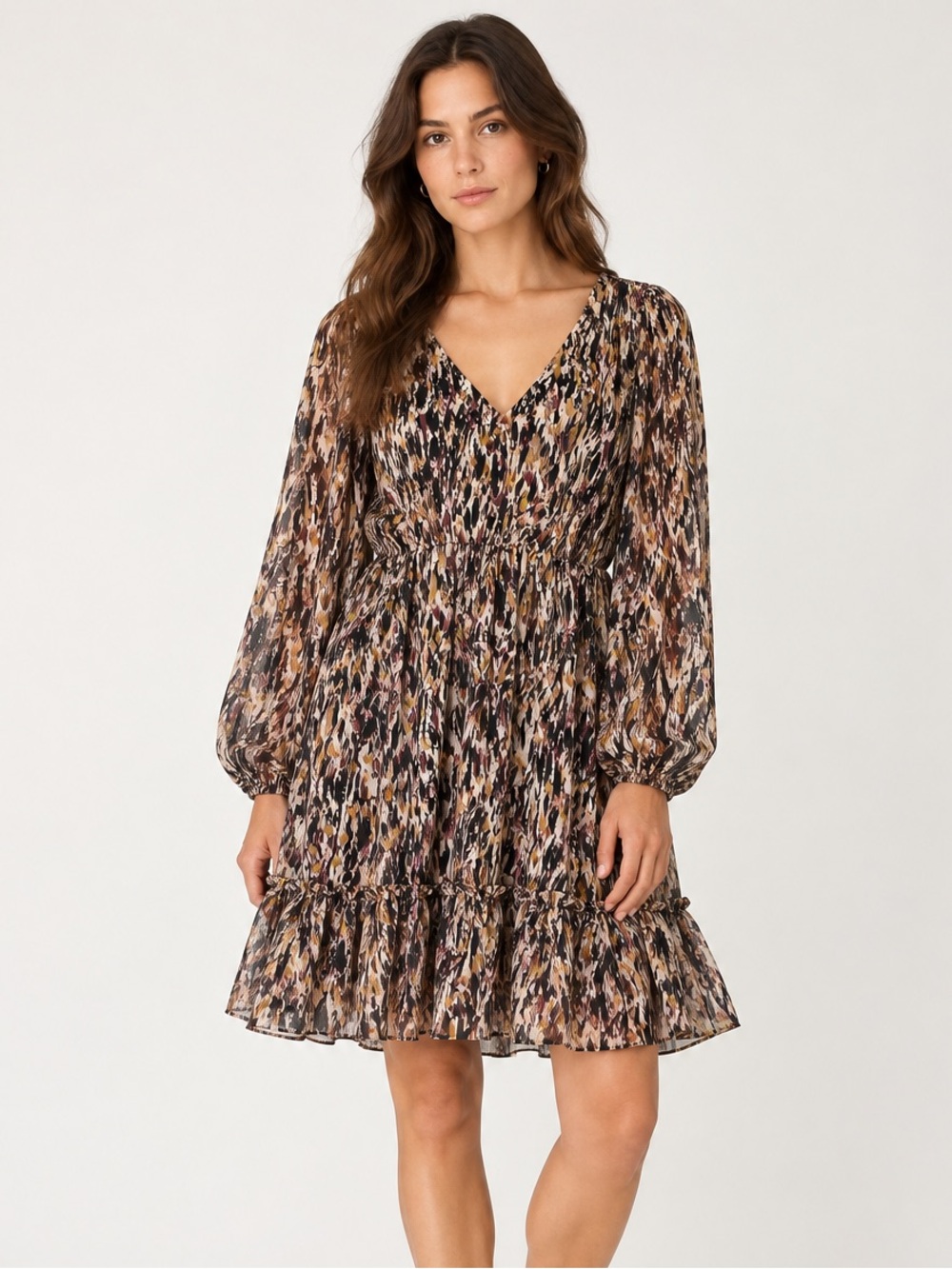 Evereve Abstract Animal Print V Neck Ruffle Mini Dress Size Medium